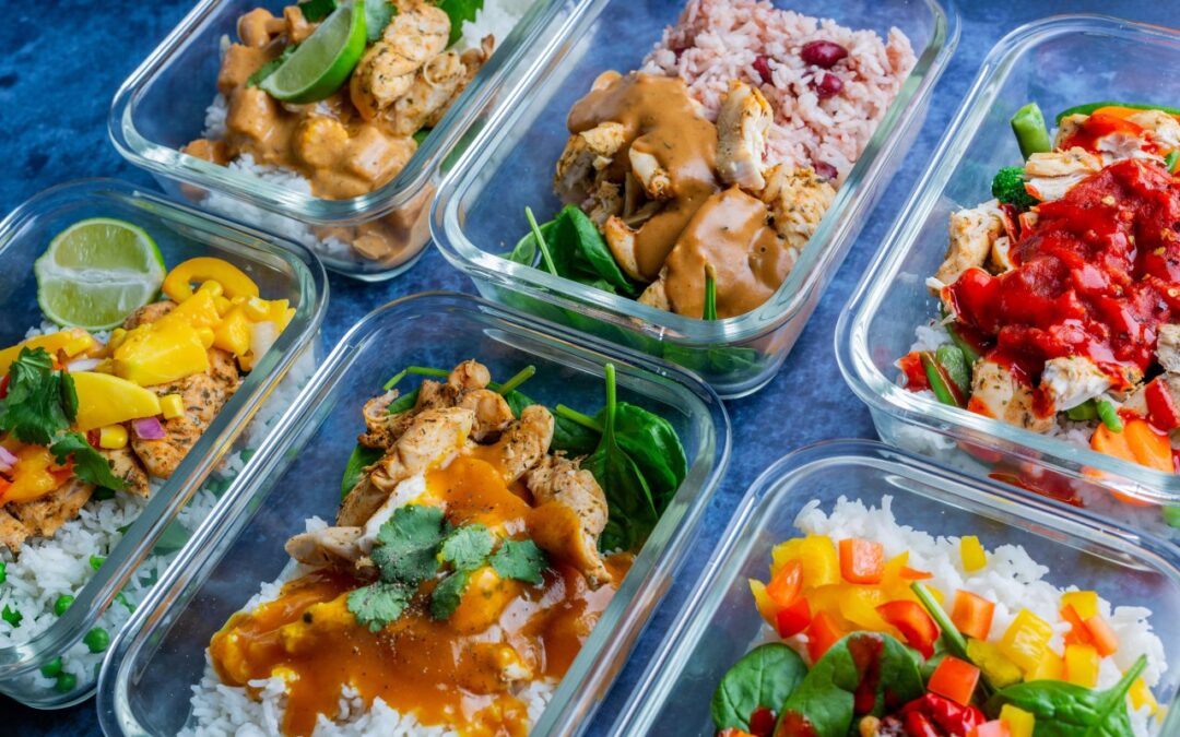 Meal prep w kuchni — jak gotować na kilka dni bez chaosu?